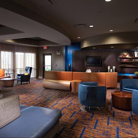 Courtyard By Marriott Fayetteville Exterior foto