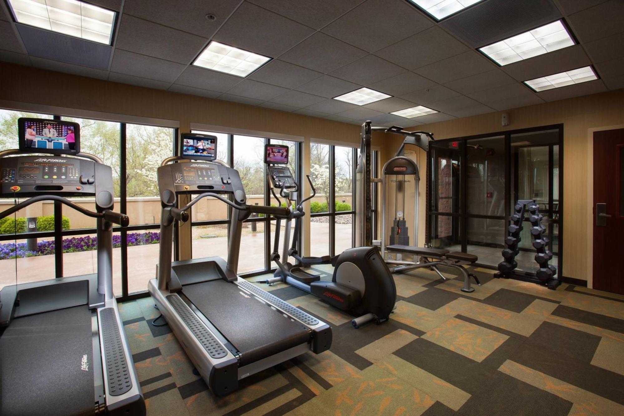 Courtyard By Marriott Fayetteville Exterior foto