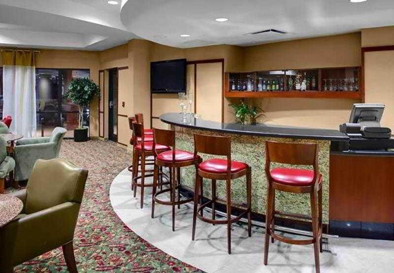 Courtyard By Marriott Fayetteville Restaurant foto
